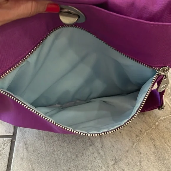 💜 Baggallini Large Purple Nylon Shoulder | Crossbody Bag One Strap - Picture 5 of 10